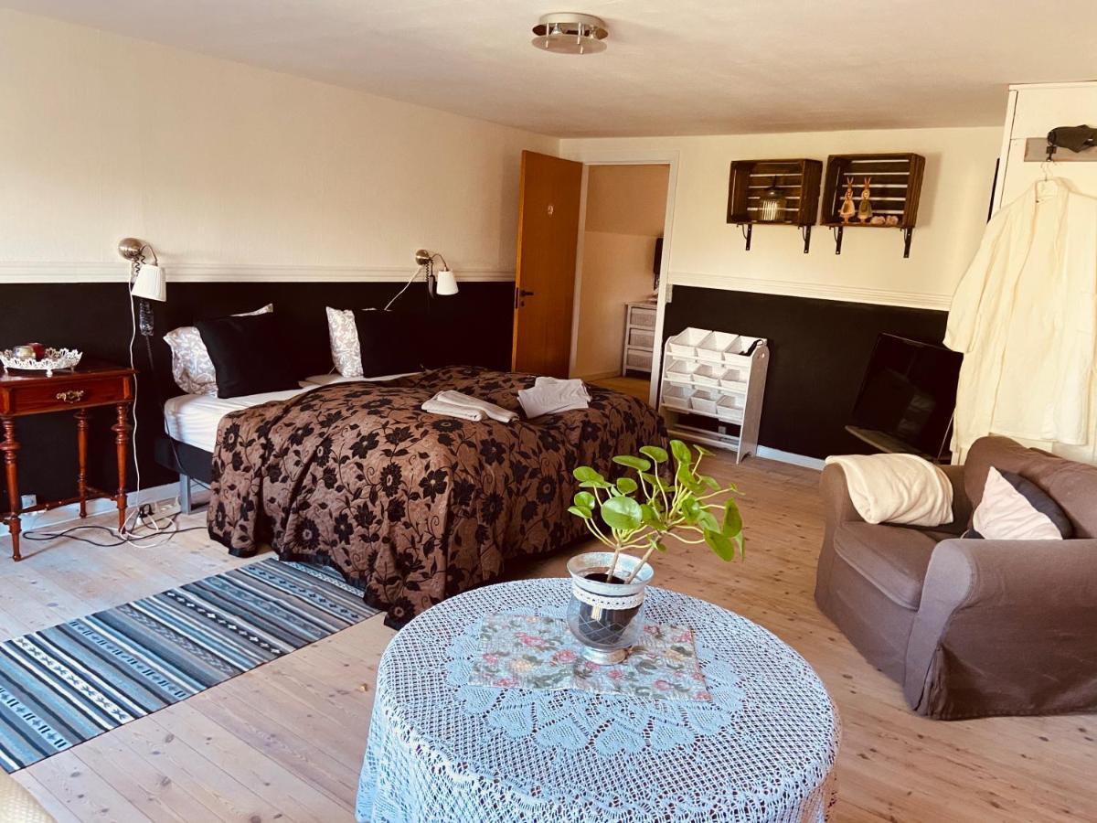 Den Gamle Apotekergaard Bed & Breakfast Hong Dış mekan fotoğraf