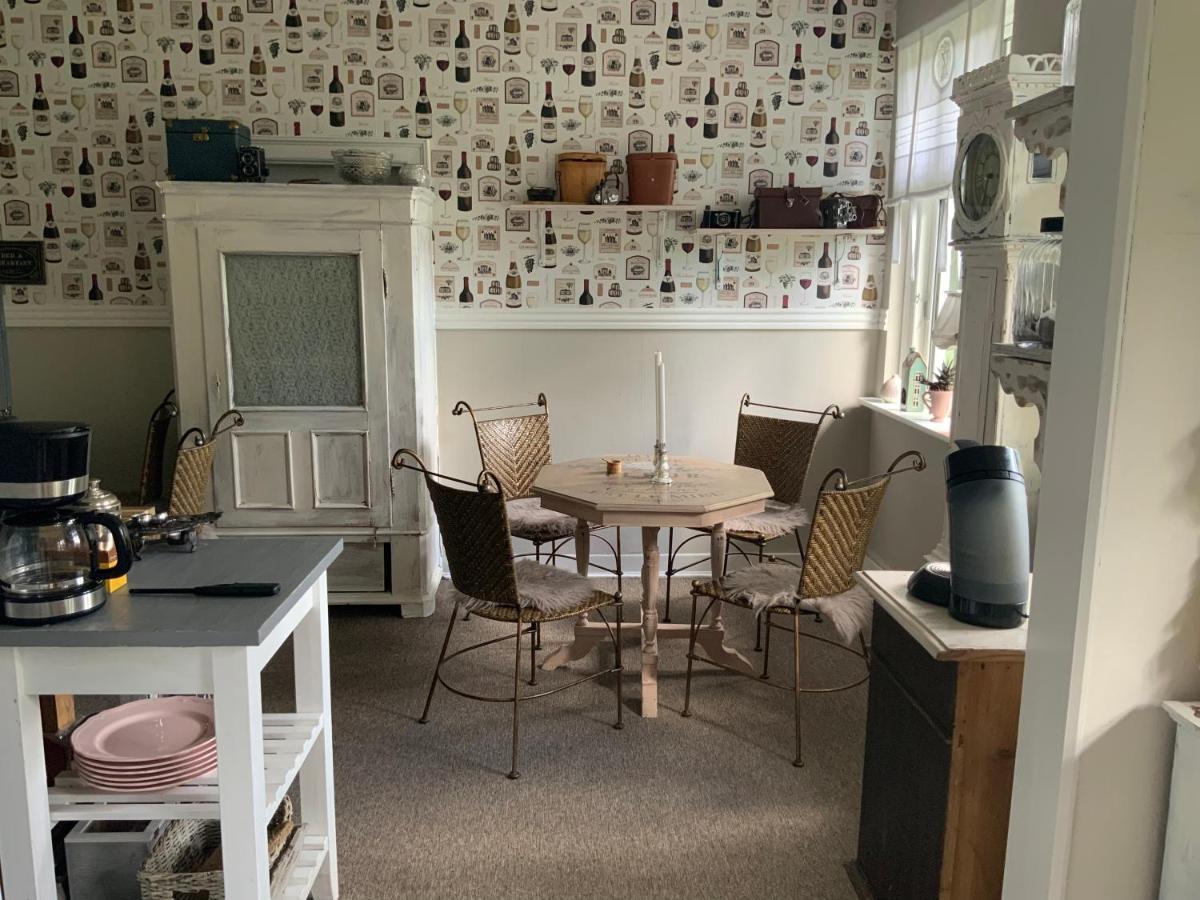 Den Gamle Apotekergaard Bed & Breakfast Hong Dış mekan fotoğraf