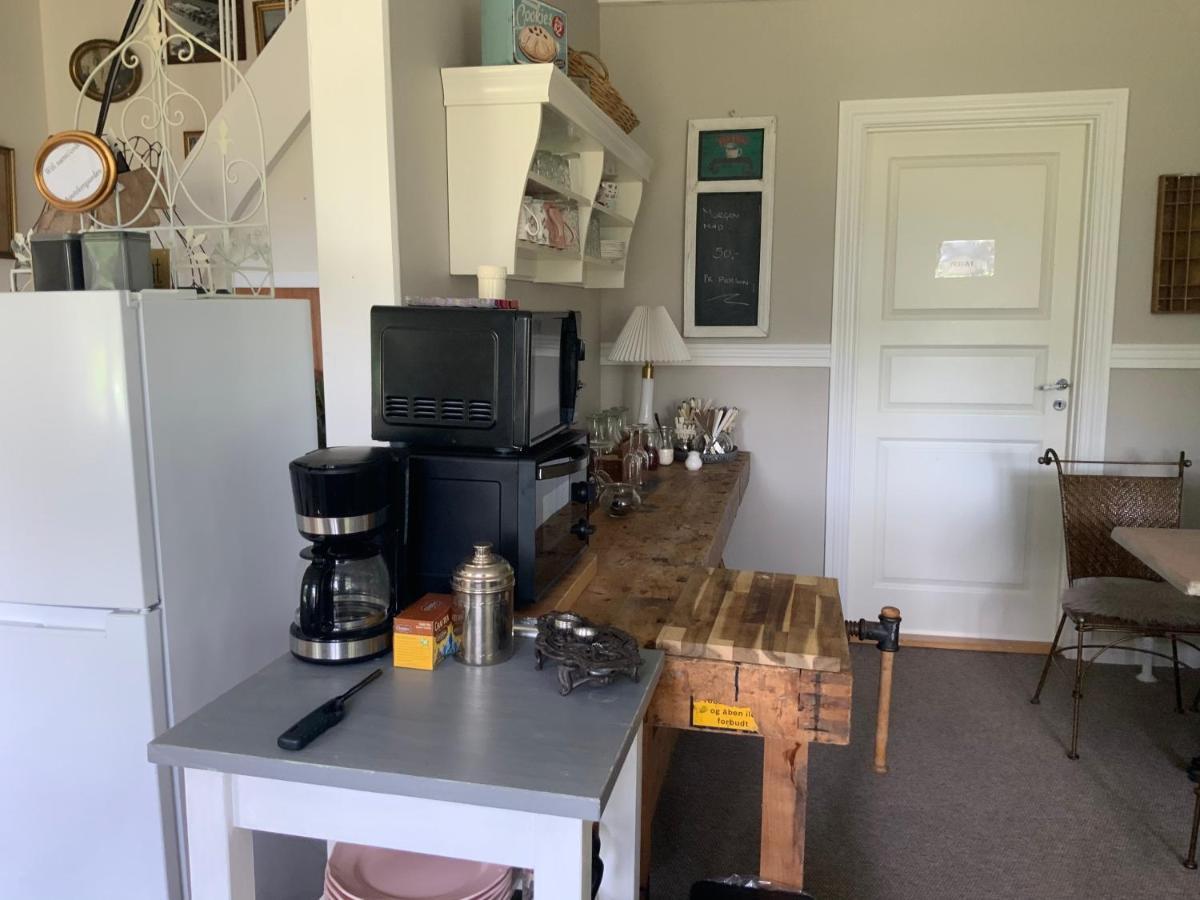 Den Gamle Apotekergaard Bed & Breakfast Hong Dış mekan fotoğraf