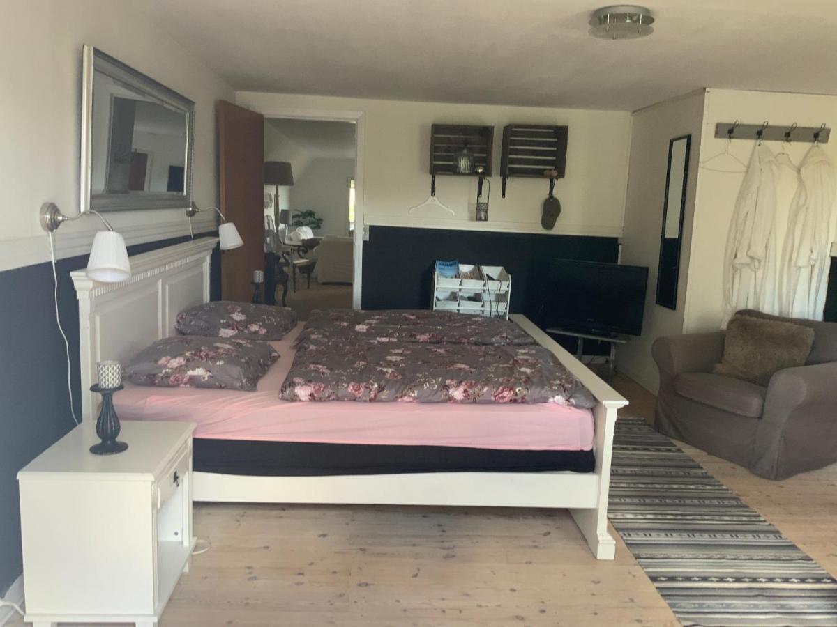 Den Gamle Apotekergaard Bed & Breakfast Hong Dış mekan fotoğraf