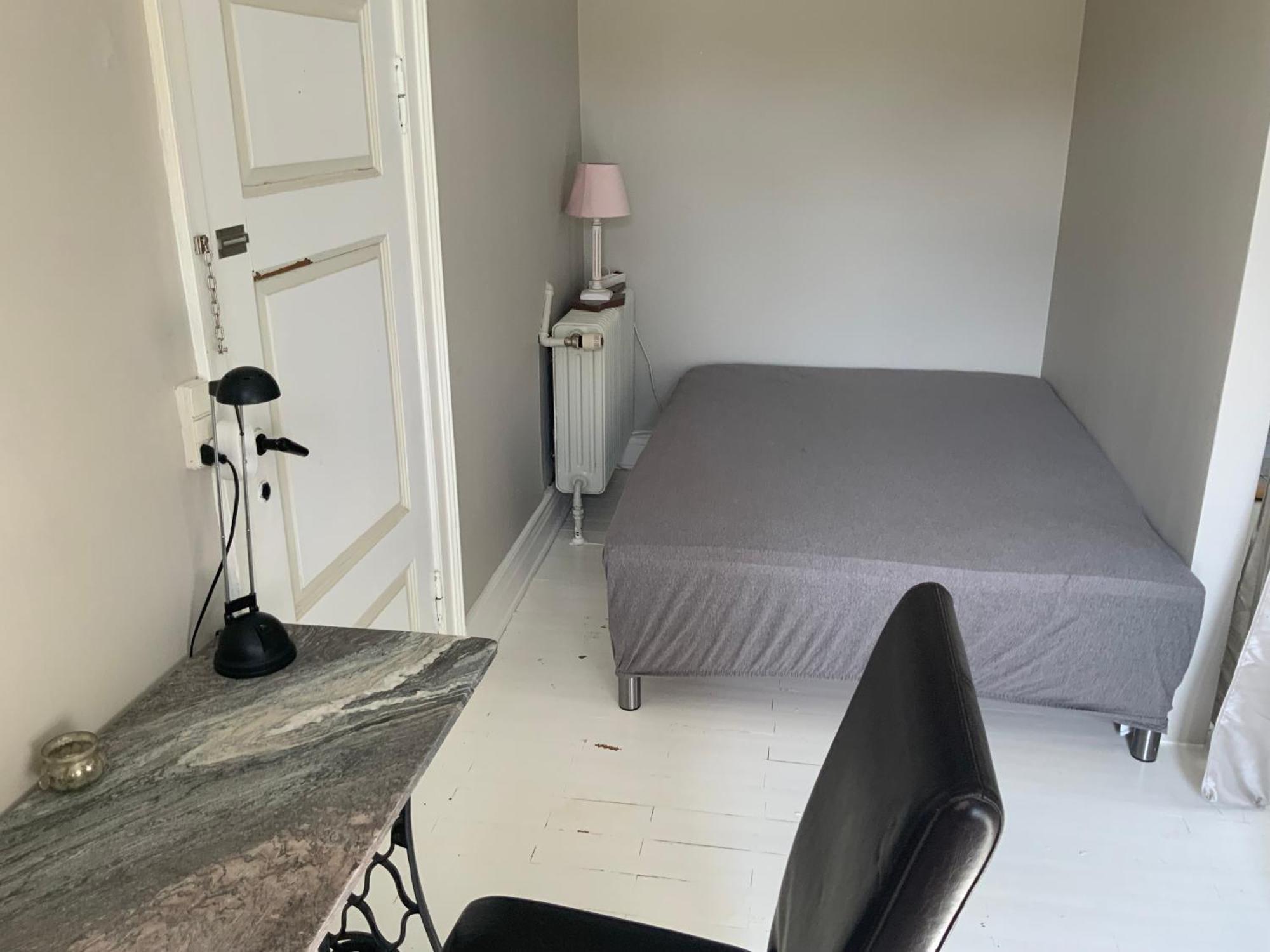 Den Gamle Apotekergaard Bed & Breakfast Hong Dış mekan fotoğraf